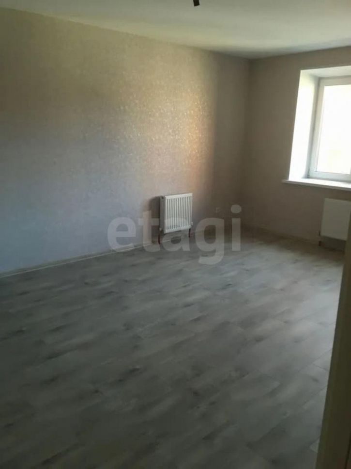 2-комн квартира улица Бурмагиных, 34а