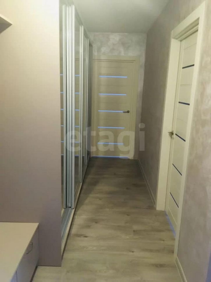 2-комн квартира улица Бурмагиных, 34а
