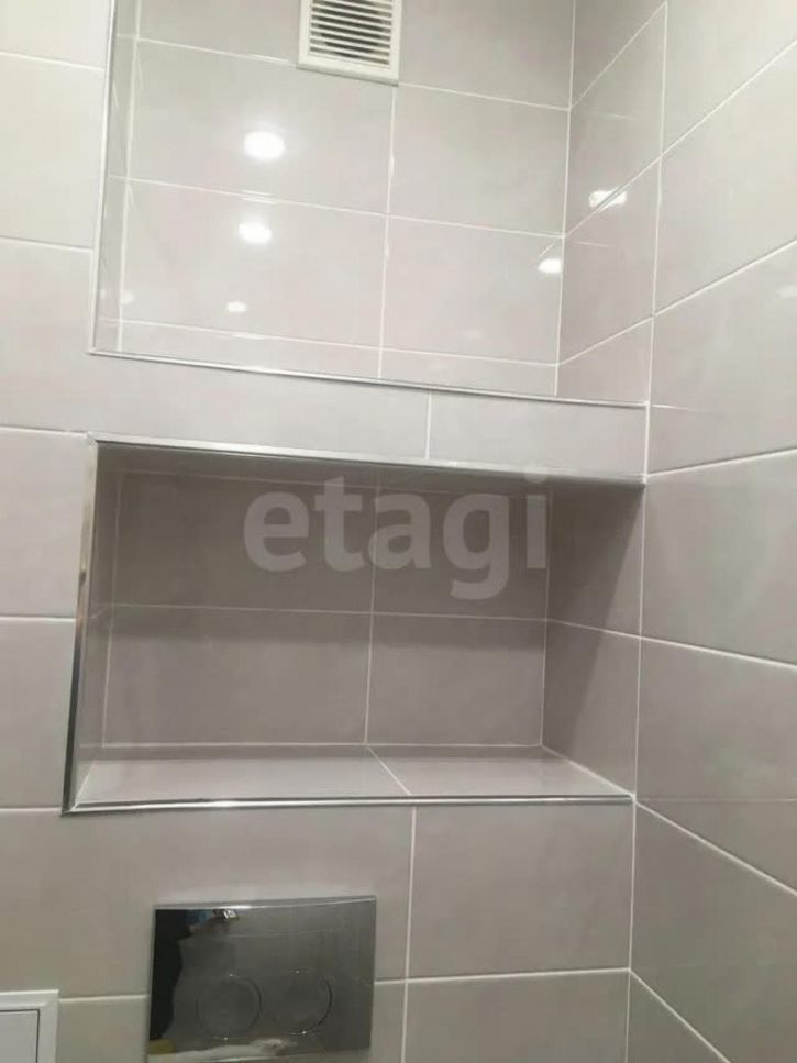 2-комн квартира улица Бурмагиных, 34а