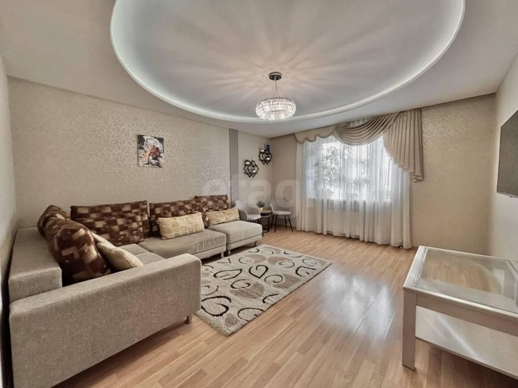 5-комн квартира Пригородная улица, 8а