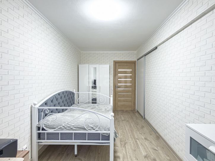 4-комн квартира Козлёнская улица, 71