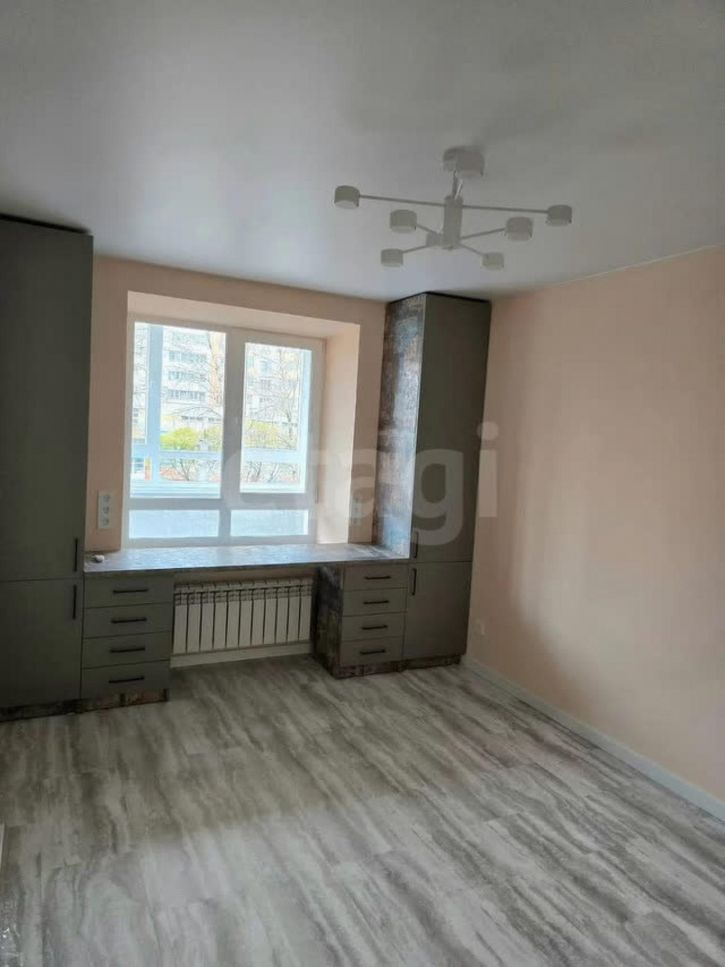 3-комн квартира Ленинградская улица, 108