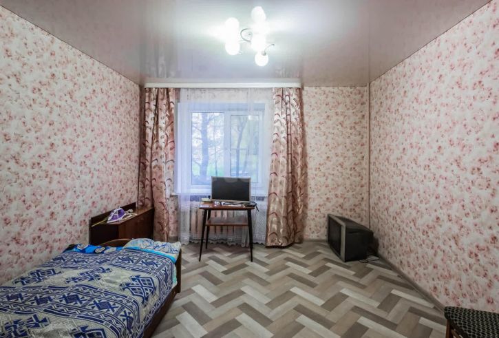 2-комн квартира Медуницинская улица, 19а