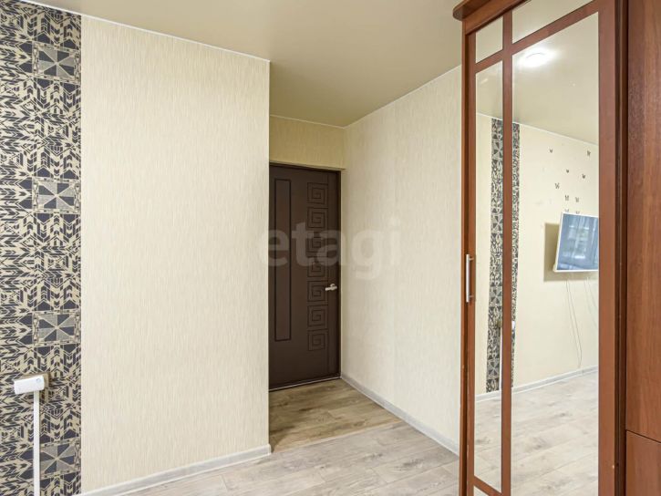 5-комн квартира Медуницинская улица, 21а