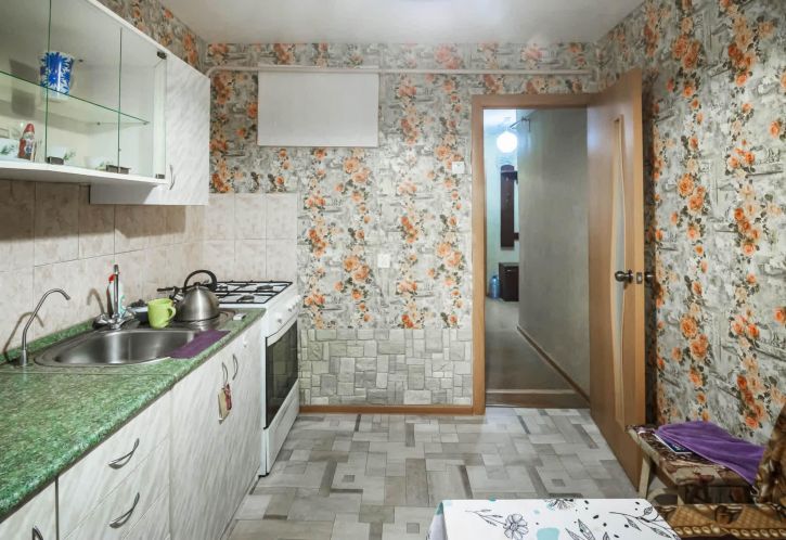 2-комн квартира Медуницинская улица, 19а