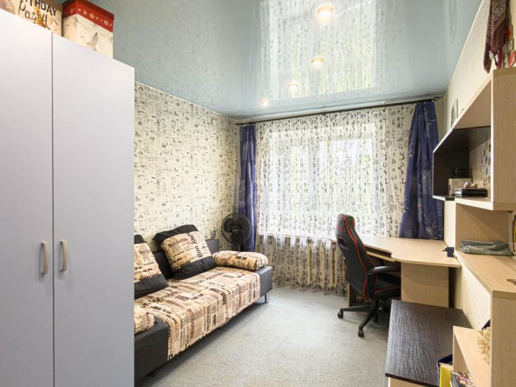 5-комн квартира Медуницинская улица, 21а