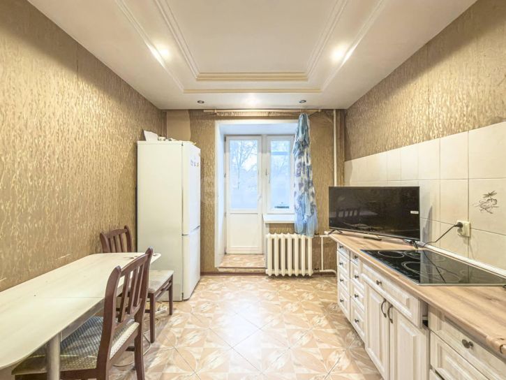 1-комн квартира Ленинградская улица, 144