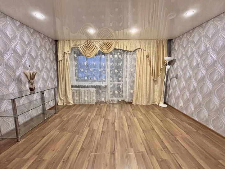 3-комн квартира Псковская улица, 16