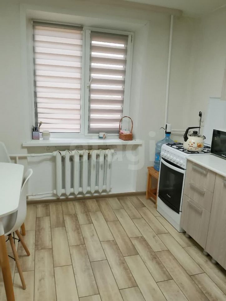 4-комн квартира Новгородская улица, 39