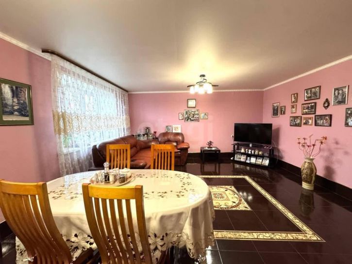 3-комн квартира Ленинградская улица, 107