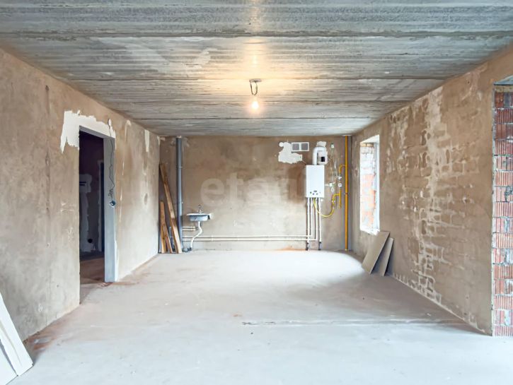 2-комн квартира Заречная улица, 12