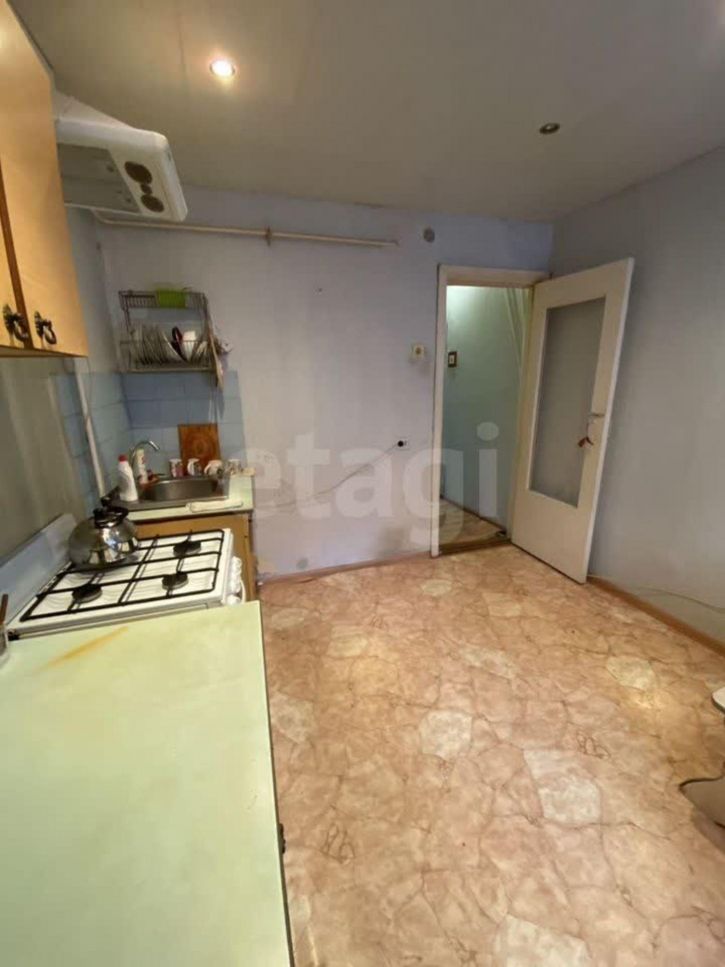 2-комн квартира улица Южакова, 13