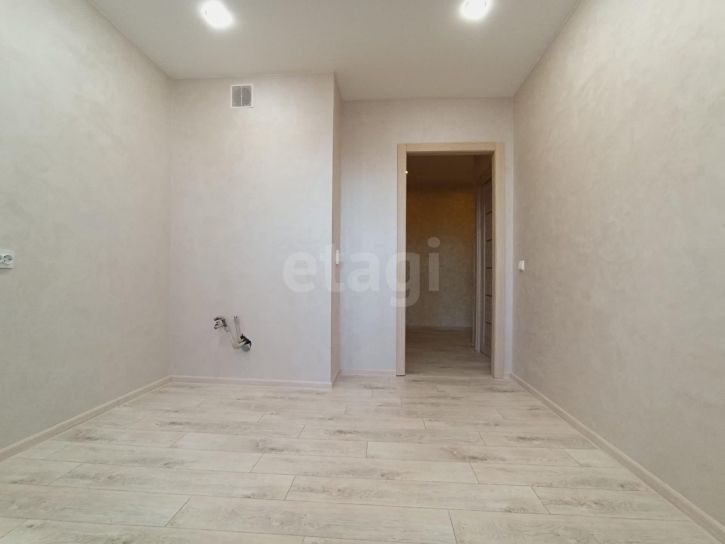 4-комн квартира Старое шоссе, 4а