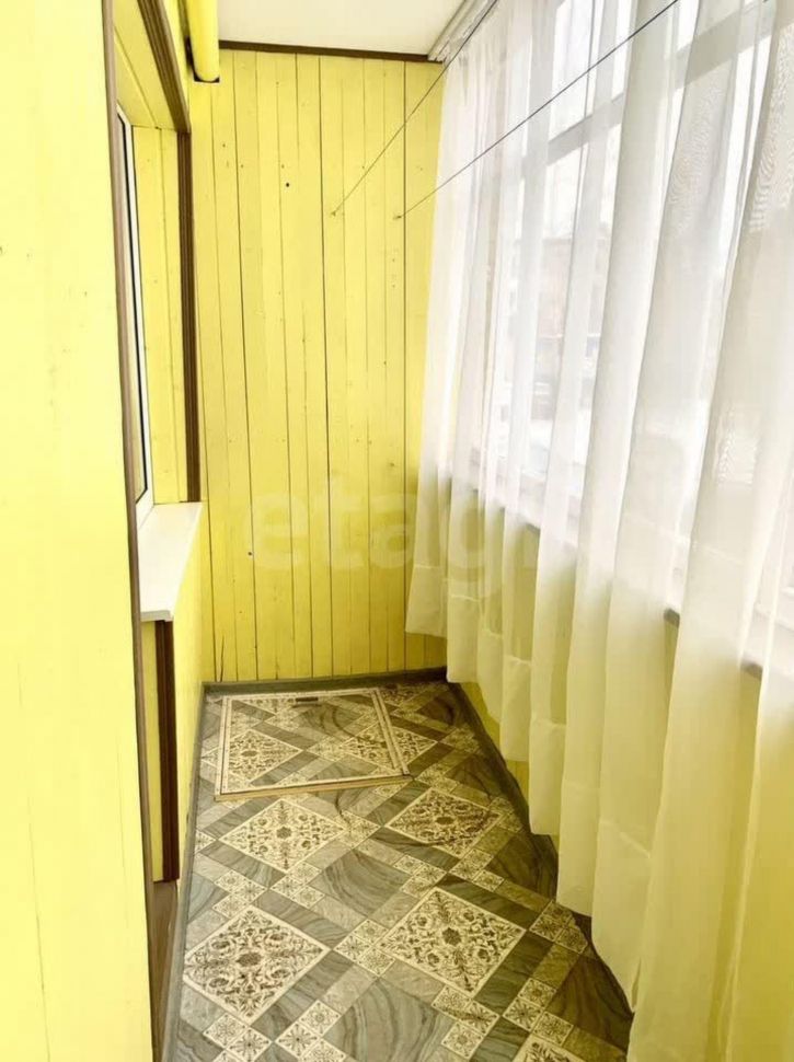 2-комн квартира улица Воровского, 60