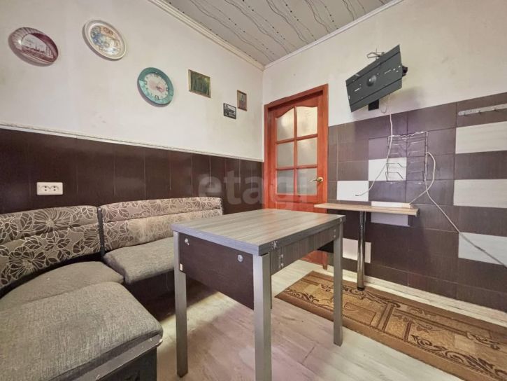 2-комн квартира улица Возрождения, 72