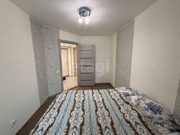 1-комн квартира улица Возрождения, 86а