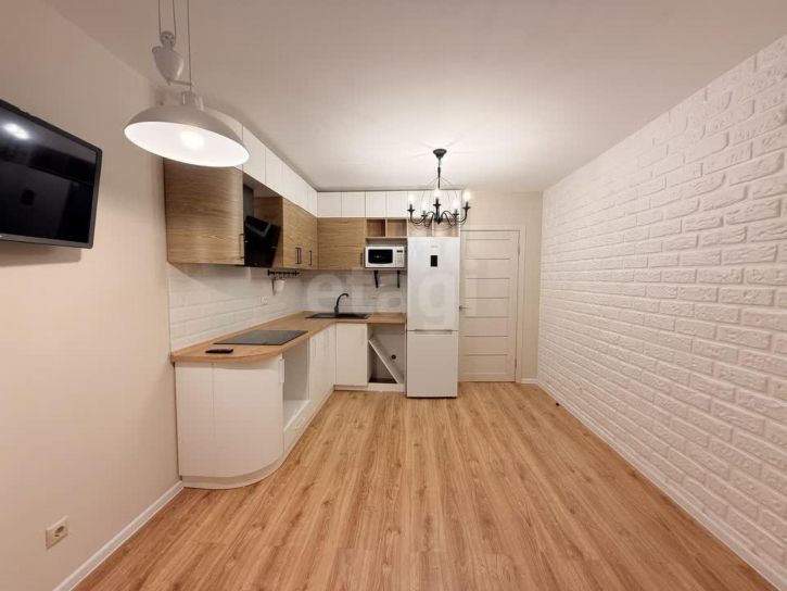 2-комн квартира улица Космонавта Беляева, 32к3