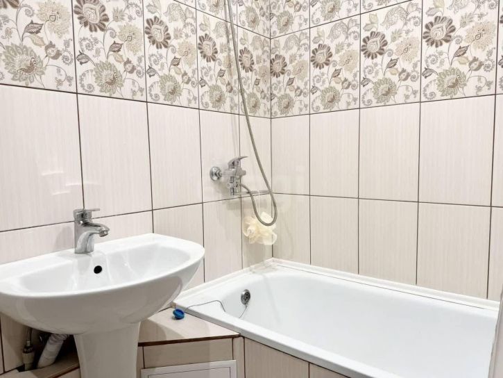 1-комн квартира улица Возрождения, 86а