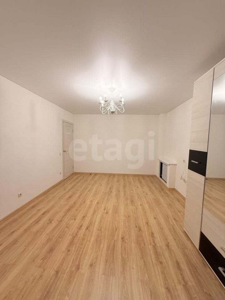 2-комн квартира улица Космонавта Беляева, 32к3