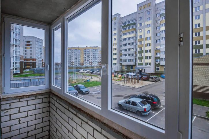 1-комн квартира улица Лётчика Каберова, 7