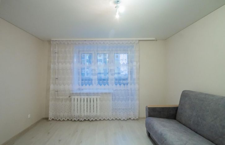 1-комн квартира улица Лётчика Каберова, 7