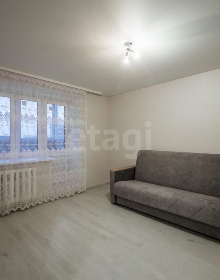 1-комн квартира улица Лётчика Каберова, 7