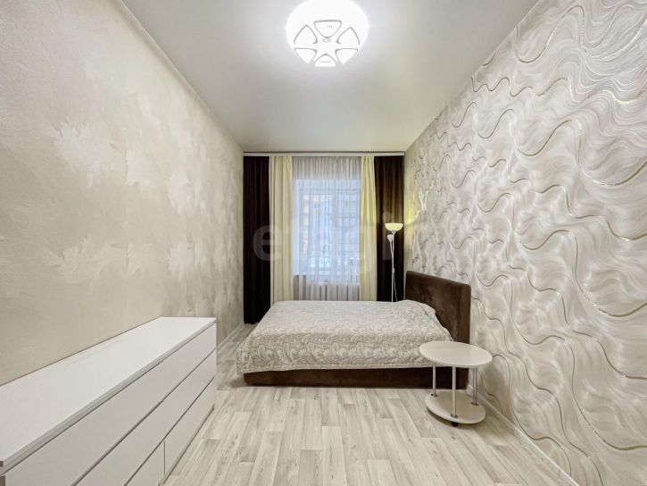 2-комн квартира улица Гагарина, 80в