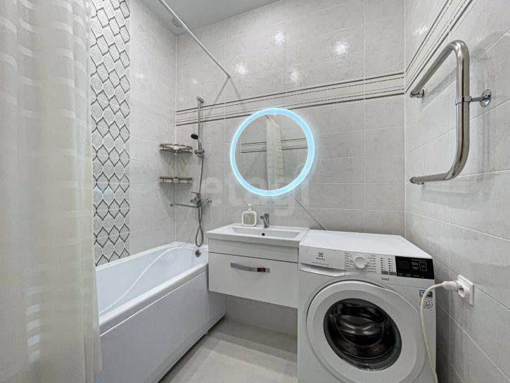 2-комн квартира улица Гагарина, 80в