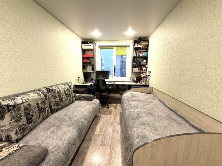 2-комн квартира улица Челюскинцев, 51