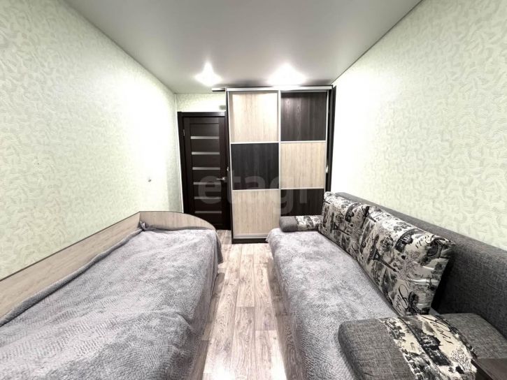 2-комн квартира улица Челюскинцев, 51