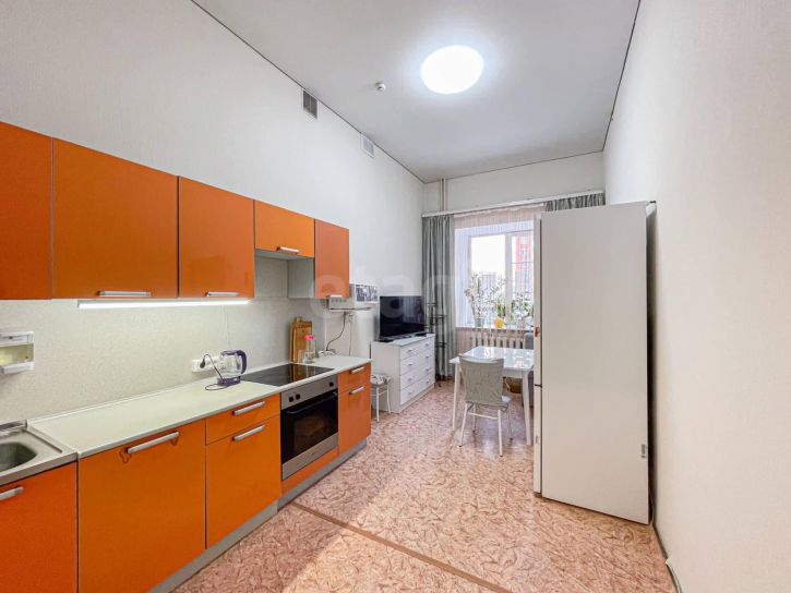 2-комн квартира улица Гагарина, 80в