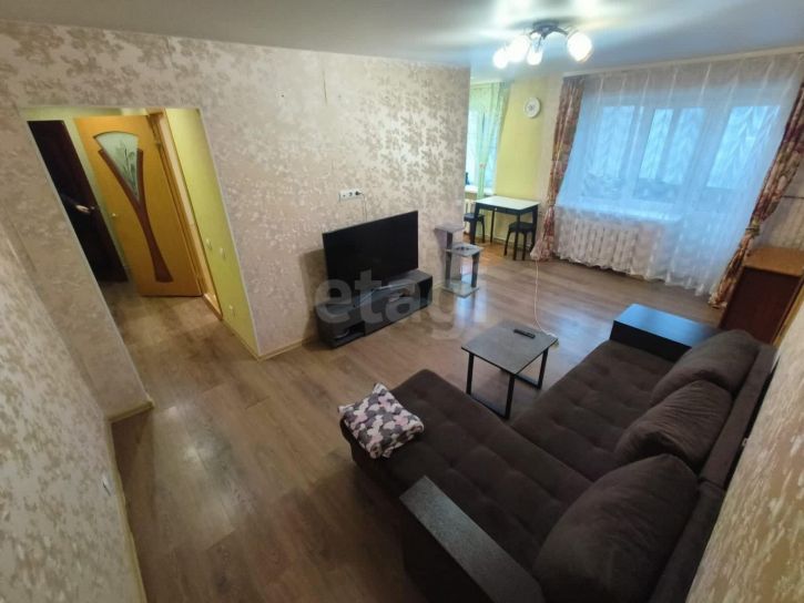 2-комн квартира улица Казакова, 8