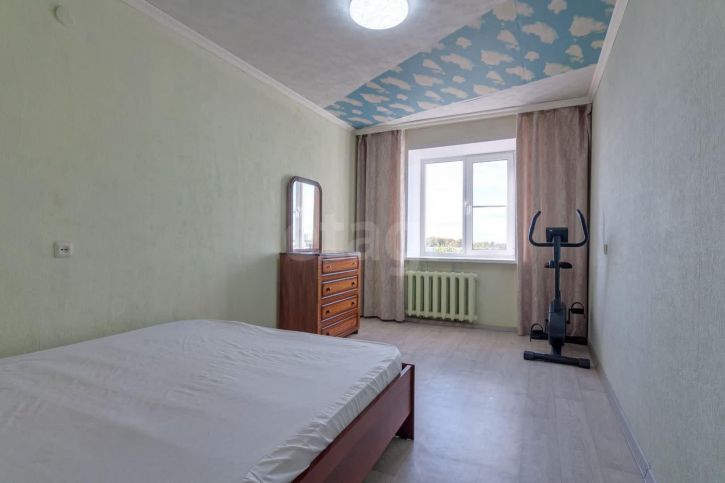 4-комн квартира улица Мохова, 23а