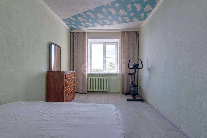 4-комн квартира улица Мохова, 23а