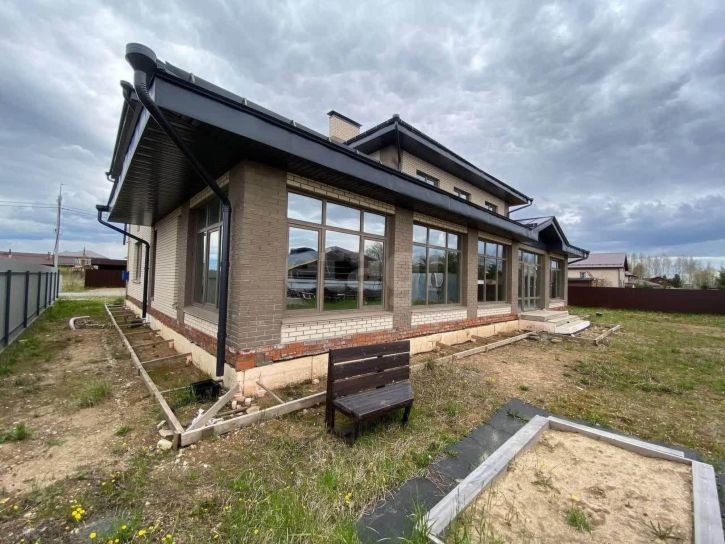 Коттедж/дом Дмитриевская улица, 11