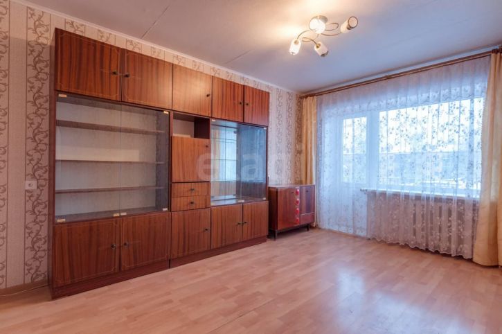 2-комн квартира улица Михаила Поповича, 18а