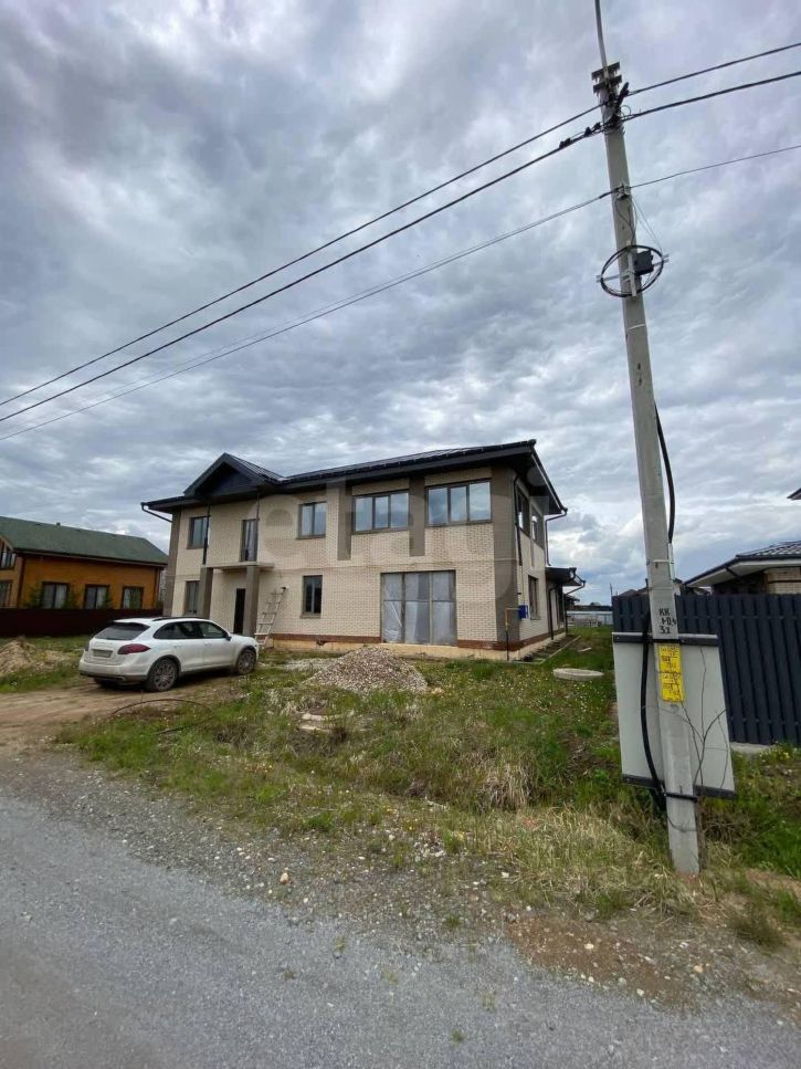 Коттедж/дом Дмитриевская улица, 11