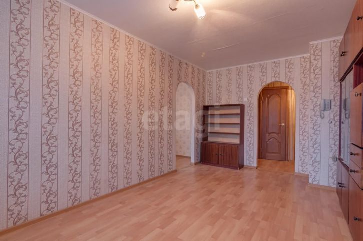 2-комн квартира улица Михаила Поповича, 18а