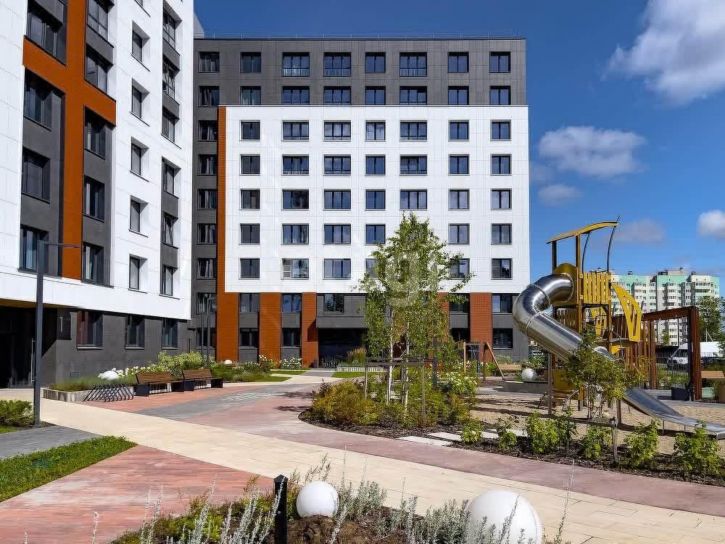 2-комн квартира улица Возрождения, 35