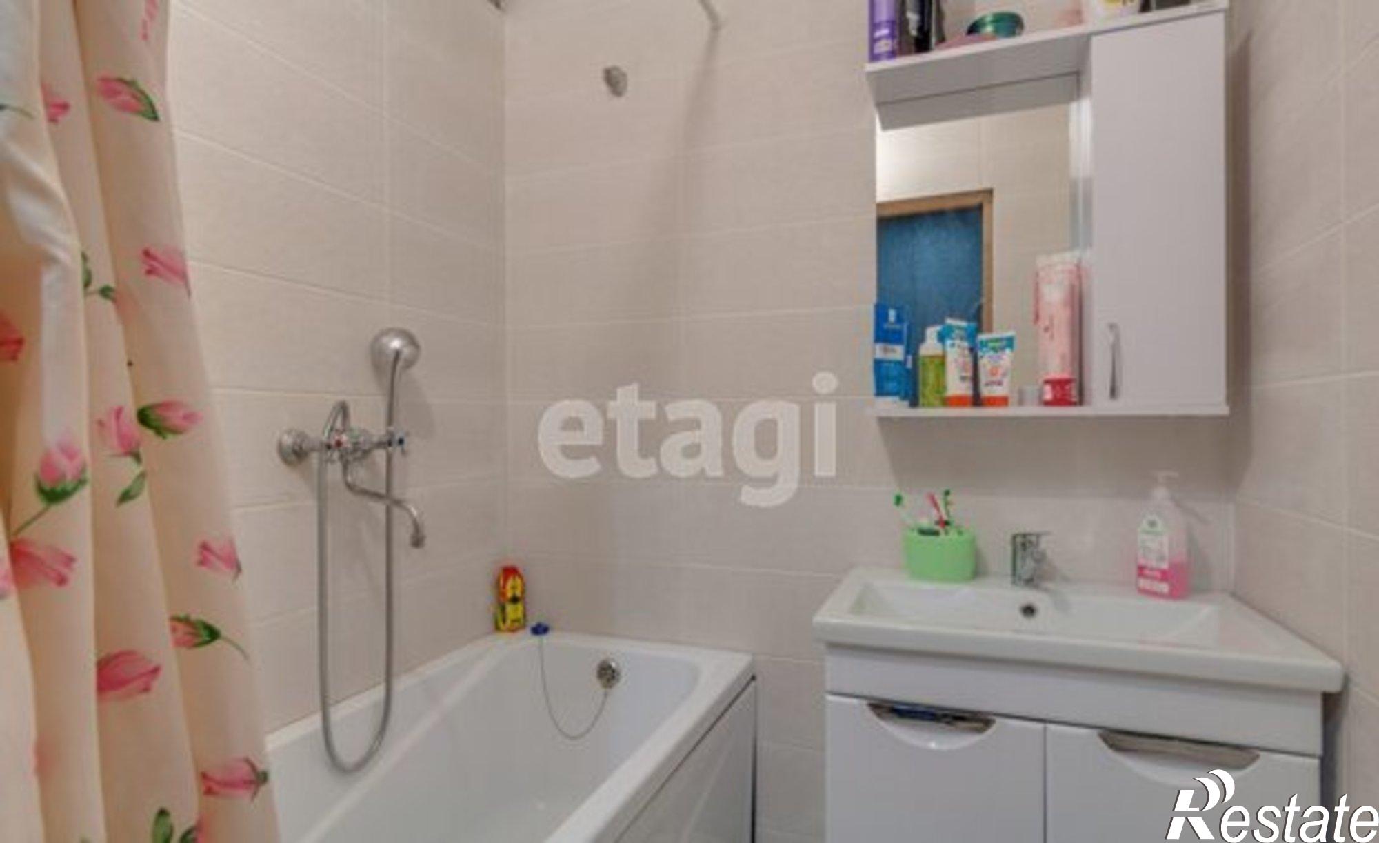 Купить квартиру за 4 990 000 рублей на улица Герцена, 116