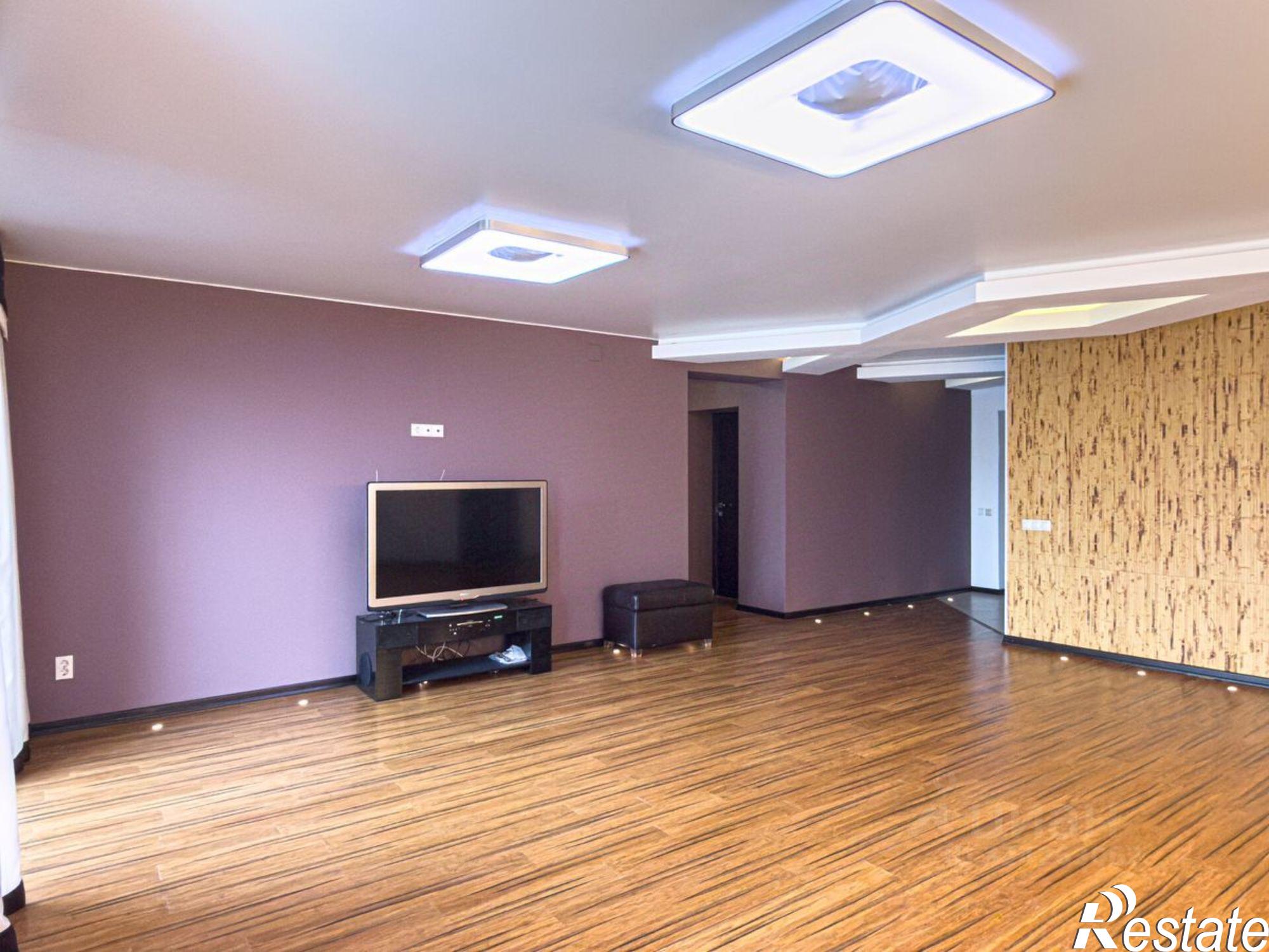 Купить квартиру за 10 800 000 рублей на Пригородная улица, 8В