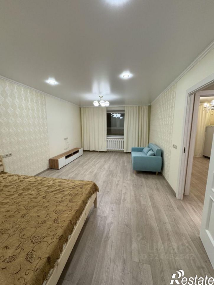 1-комн квартира Новгородская улица, 8,  д. 8