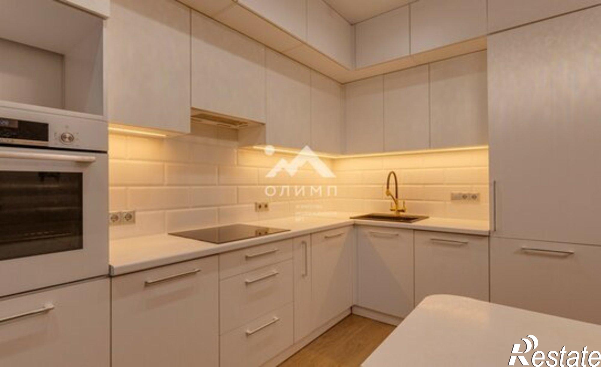 Купить квартиру за 13 000 000 рублей на улица Возрождения, 26Б