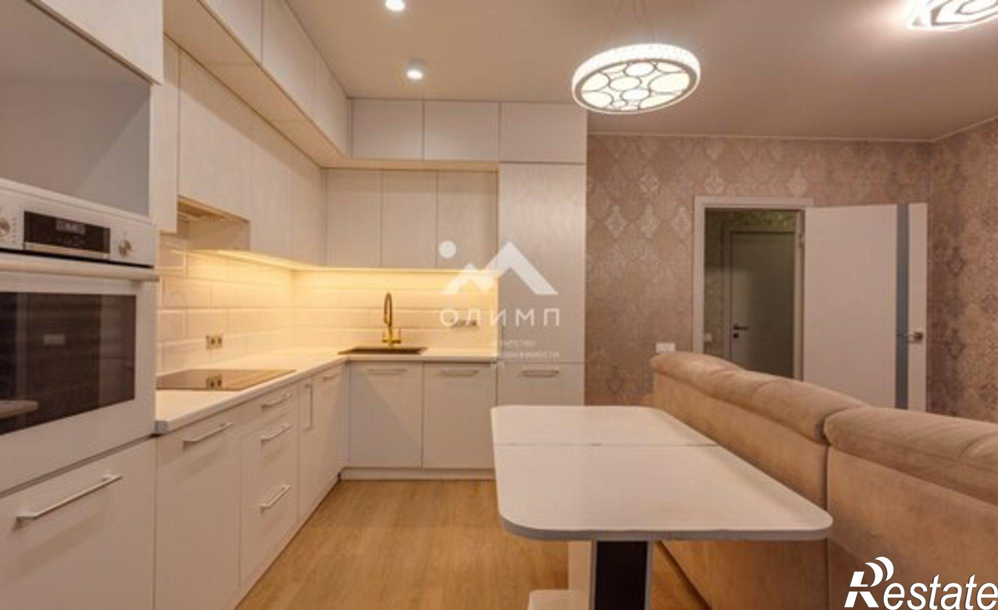 Купить квартиру за 13 000 000 рублей на улица Возрождения, 26Б