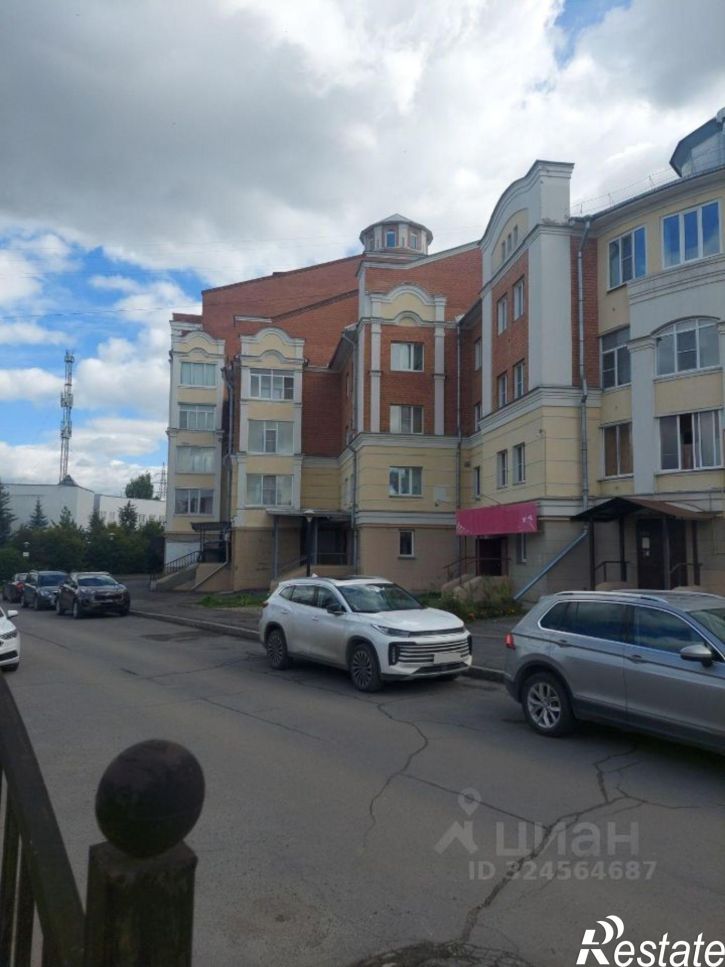 3-комн квартира Пречистенская набережная, 72,  д. 72