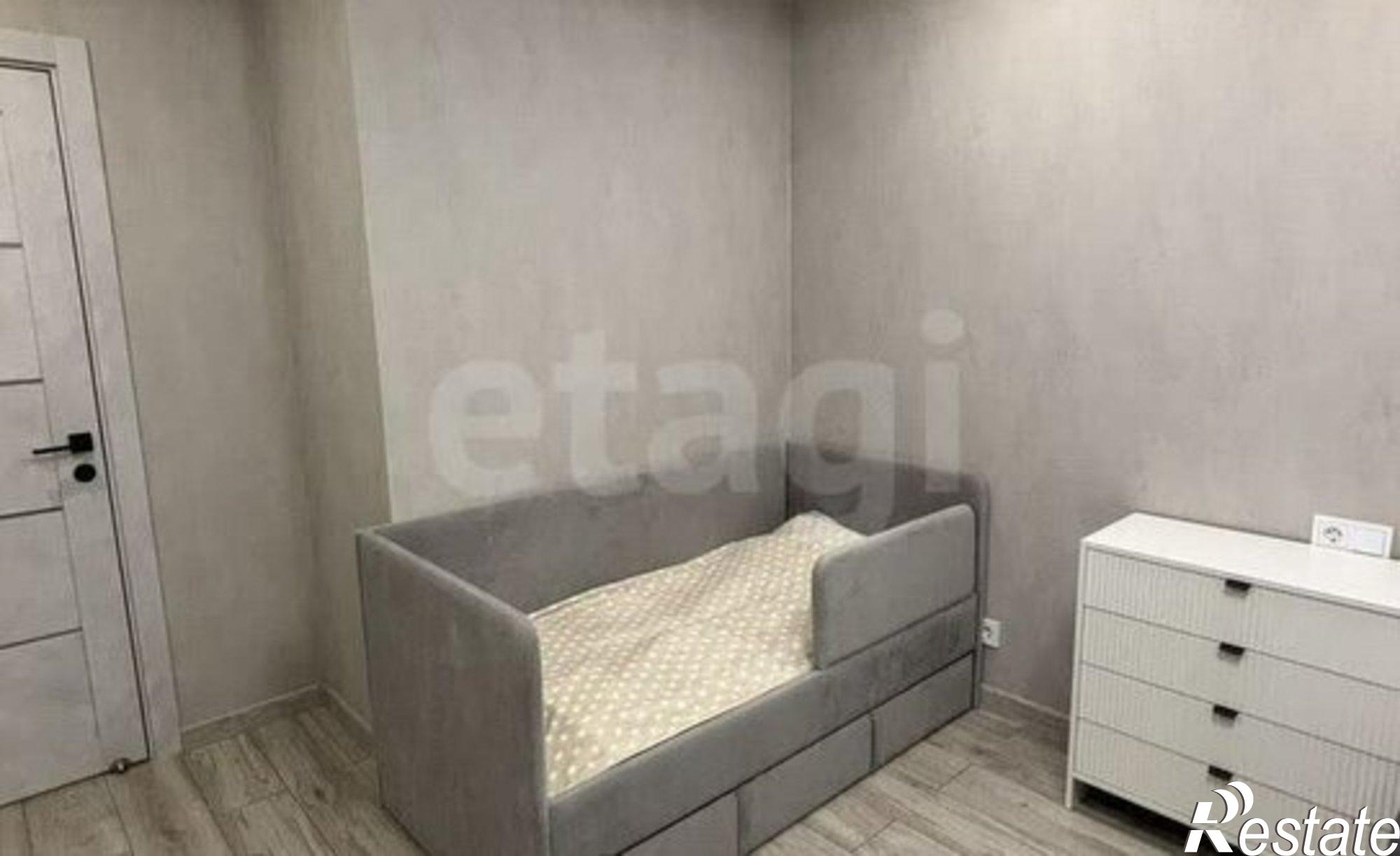 Купить квартиру за 6 800 000 рублей на улица Возрождения, 53