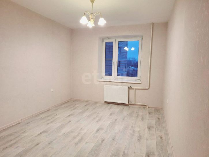 4-комн квартира Старое шоссе, 4а