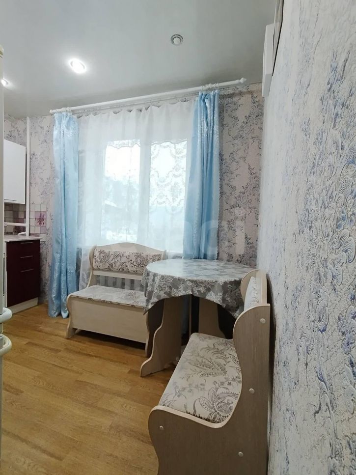 1-комн квартира улица Михаила Поповича, 22