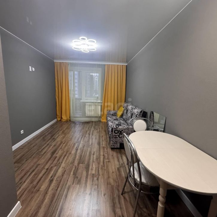 1-комн квартира улица Возрождения, 86