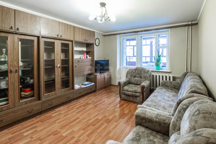 2-комн квартира улица Гагарина, 71